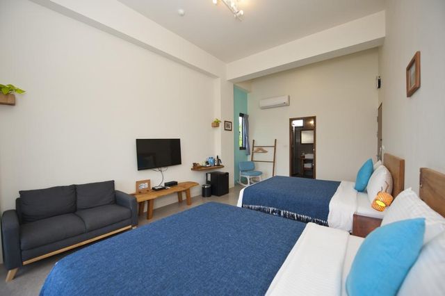Tree characteristics of the homestay-Blue Snow 4 Person Room-2