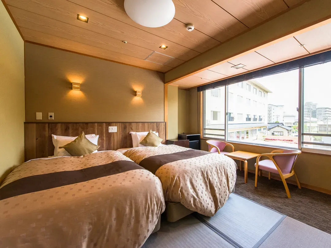 加贺山代LiVEMAX饭店 | 加贺温泉站开车12分钟