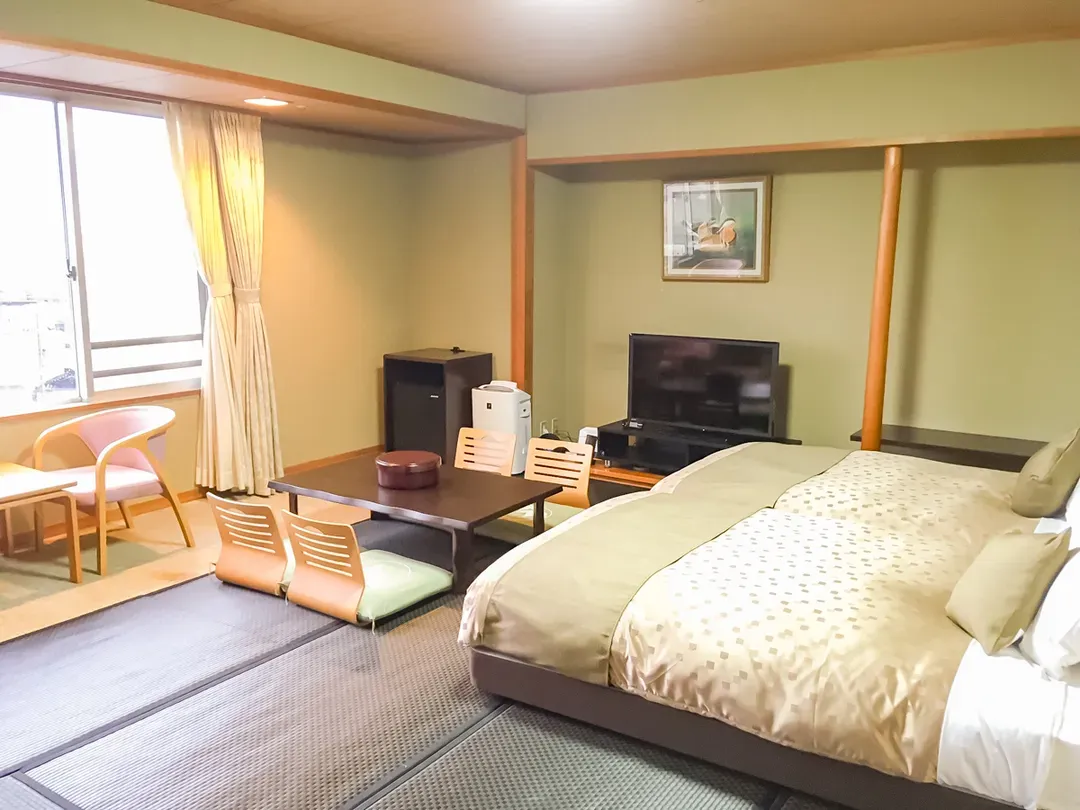 加贺山代LiVEMAX饭店 | 加贺温泉站开车12分钟