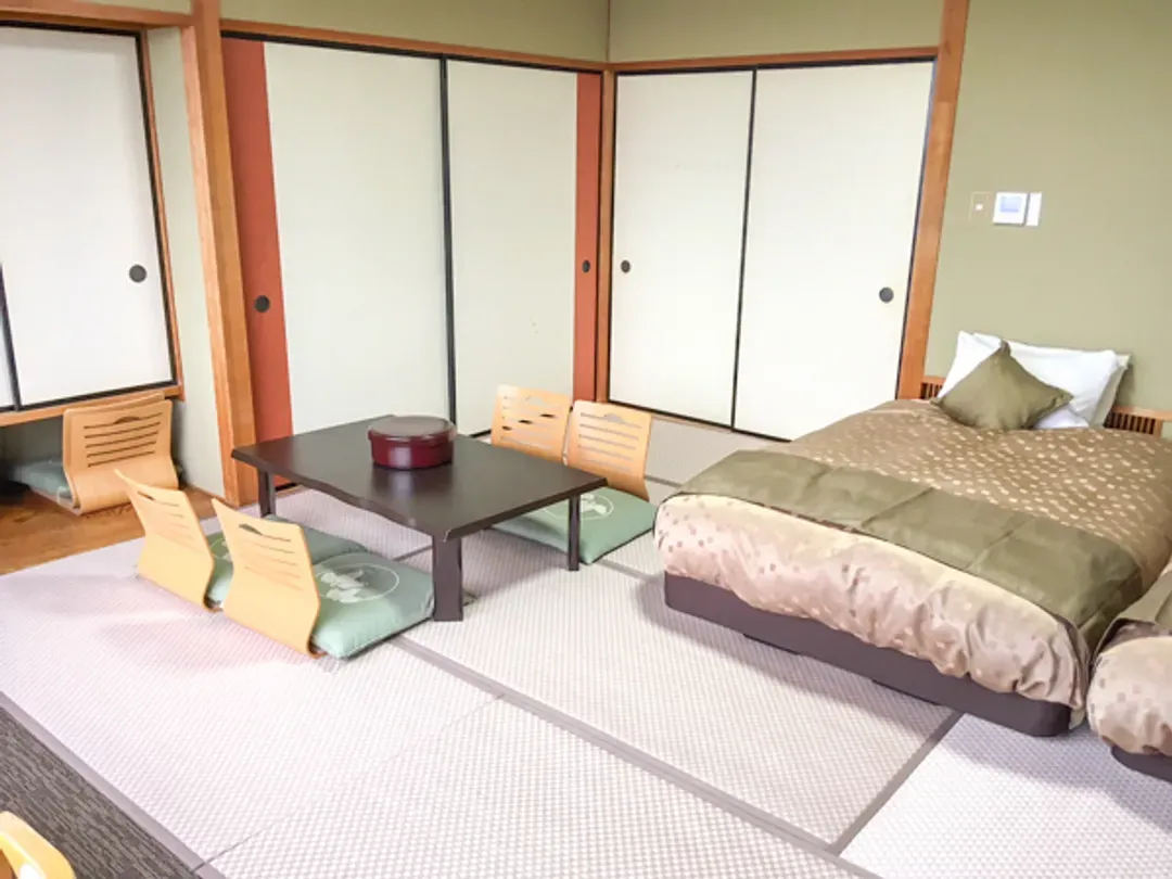 加贺山代LiVEMAX饭店 | 加贺温泉站开车12分钟