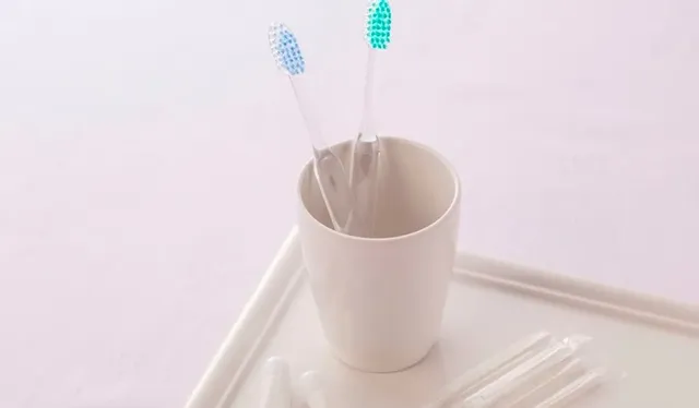 toothbrush