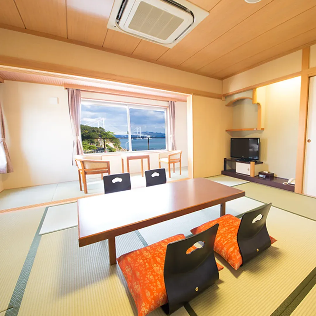 鳴門海月別亭 鯛丸海月海濱飯店｜鳴門站開車13分/大塚國際美術館徒步3分/鳴門站免費接送服務