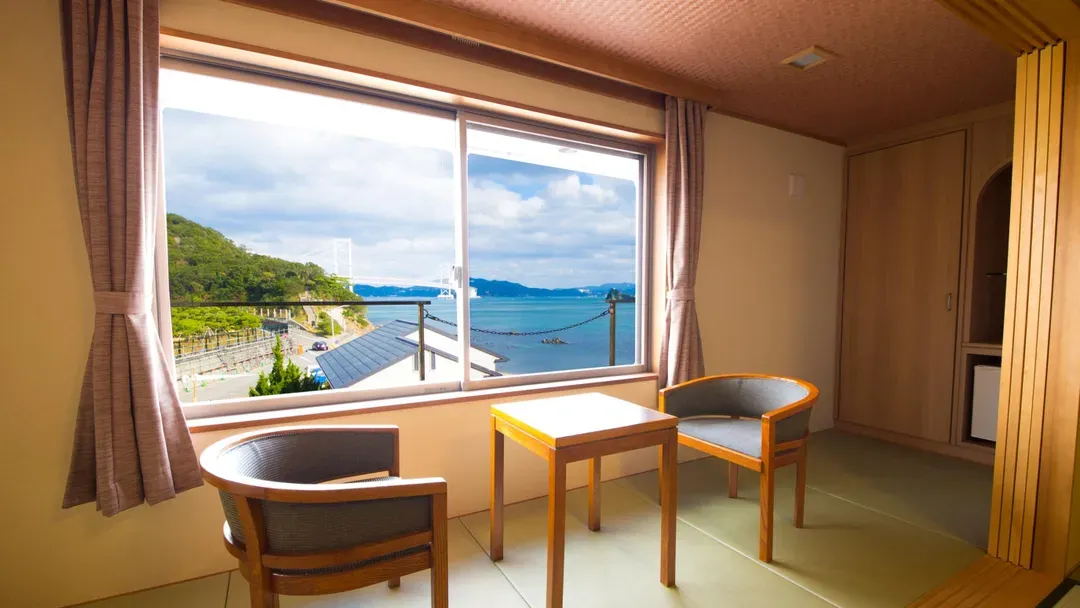 鳴門海月別亭 鯛丸海月海濱飯店｜鳴門站開車13分/大塚國際美術館徒步3分/鳴門站免費接送服務