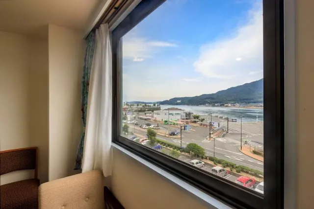 小豆島温泉　オーキドホテル　＜小豆島＞-トリプルルーム-4
