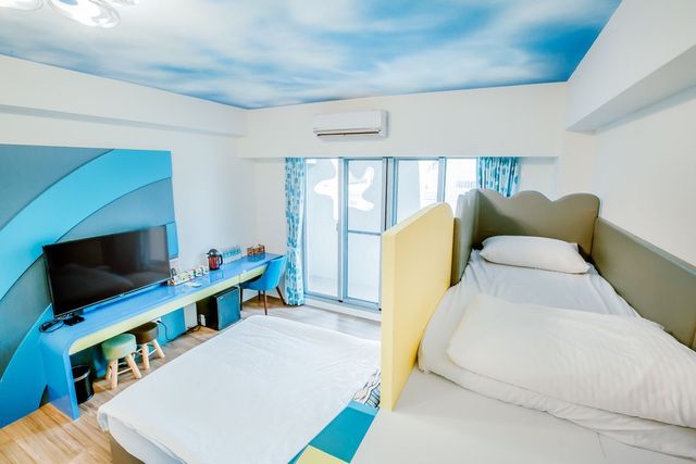 오션 파티 페밀리 펀 홈스테이 (Ocean Party Family Fun Homestay)-Superior Family Room With Balcony-Blue-1