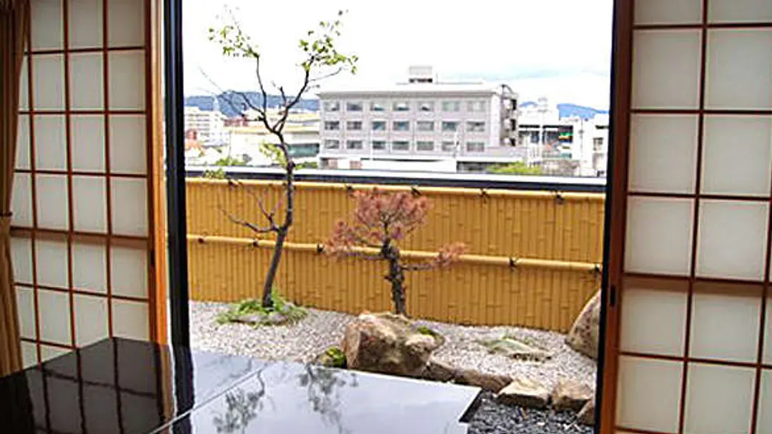 珍珠花園酒店 | JR高松站乘計程車約 8 分鐘