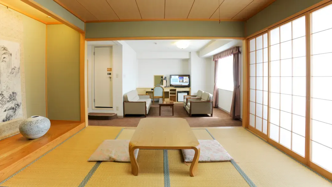 山形国际饭店｜JR山形站步行8分/山形城迹开车9分/诹访神社步行11分