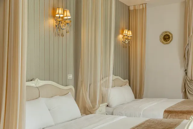 Happiness Pass On-Standard Quadruple Room-13