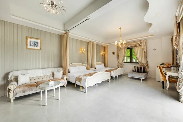 Happiness Pass On-Standard Quadruple Room-1