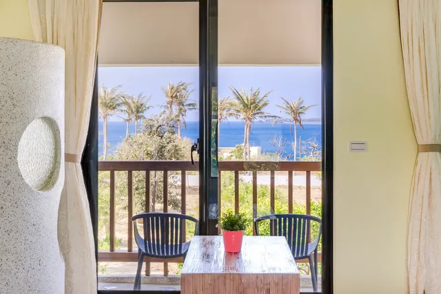 서던 선 홈스테이 북관 (Southern Sun Homestay North House)-King Room with Ocean View-3