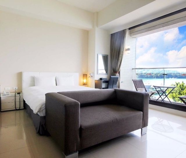 후위 레이크뷰 비앤비 (HU YUE LakeView B&B)-Standard Double Room with Lake View-8