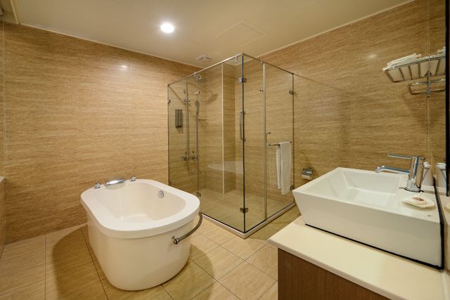 후위 레이크뷰 비앤비 (HU YUE LakeView B&B)-Elegant Double Room with View-6
