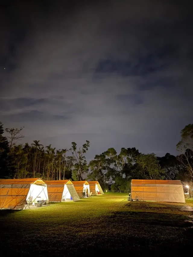 衝到山上去放空/再~露營露營區|屋脊帳、豪華露營、可選購烤肉-【免裝備】再露營A區北歐鐘型帳 ll 4人入住(上限5人)-4