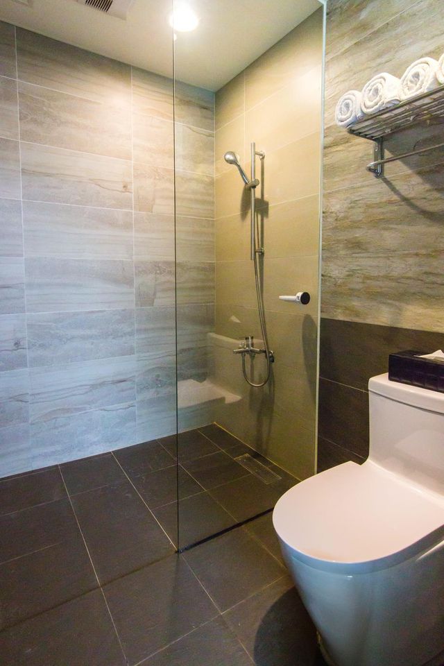 BoBo Inn-Superior Quadruple Room-5
