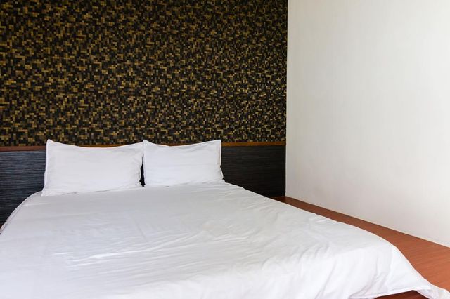 BoBo Inn-Double Room with Balcony-4