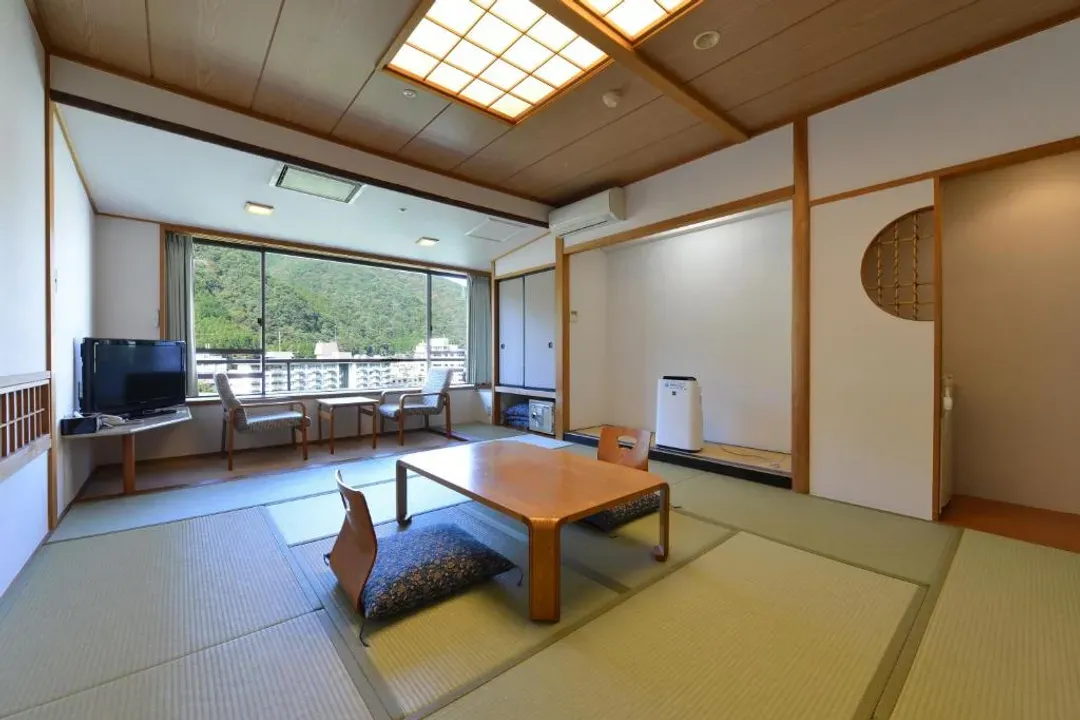 大江户温泉物语鬼怒川御苑饭店｜鬼怒川温泉站徒步11分/大浴场/日光东照宫开车28分