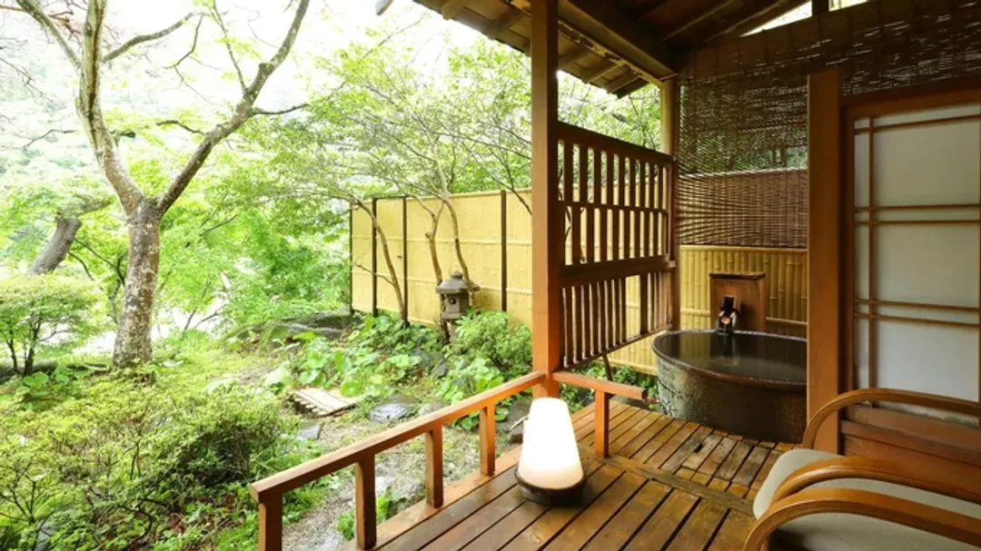 鬼怒川温泉花之宿松屋旅馆｜鬼怒川温泉站徒步3分/大浴场/日光东照宫开车30分