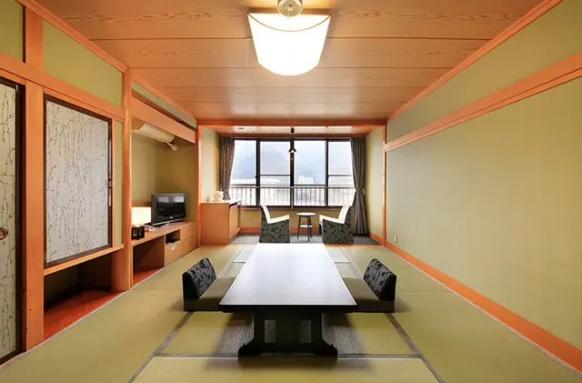 鬼怒川溫泉丸京旅館｜鬼怒川溫泉站徒步3分/大浴場/日光東照宮開車40分-〈木〉和室｜10張榻榻米【不挑房間】-3