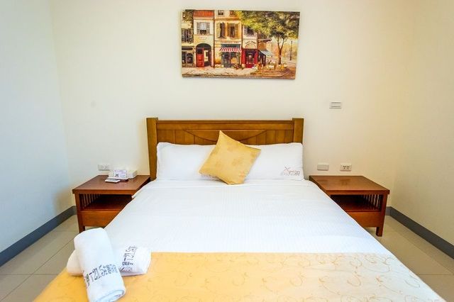 墾丁沐晨旅店｜可12人包棟｜65吋智慧聯網電視、歡唱設備、電動麻將、烤肉、switch遊戲機-標準雙人房-5