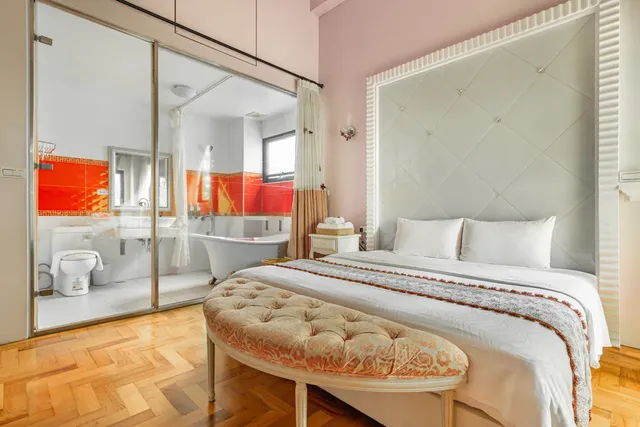 Happiness Pass On-Double Room with Balcony-7