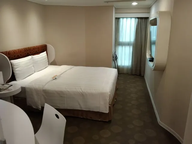 西門航棧商旅-高級雙人房-2