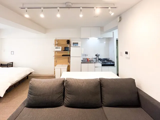 GoenStay｜Harajuku. Takashita. Ometosando walk 5mins-1A New Open Harajuku Family Room 5-6 People-4