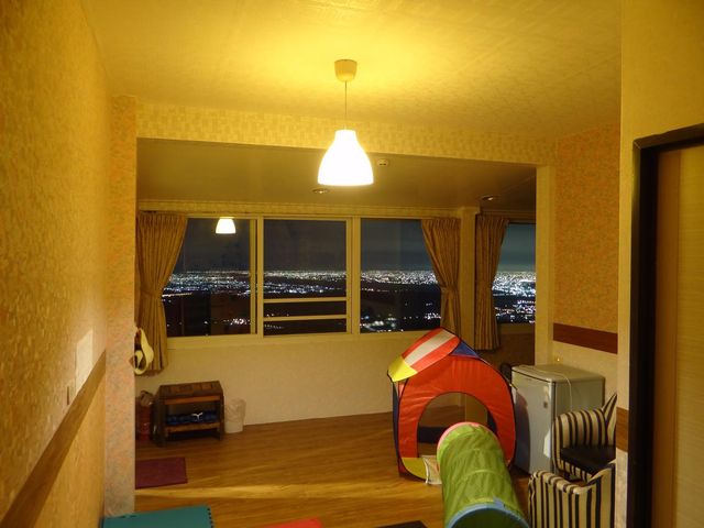 Sky lounge b&b,Taiwan,near by Sun Moon Lake、hsi tou-Parent-child Game Quadruple Room-1