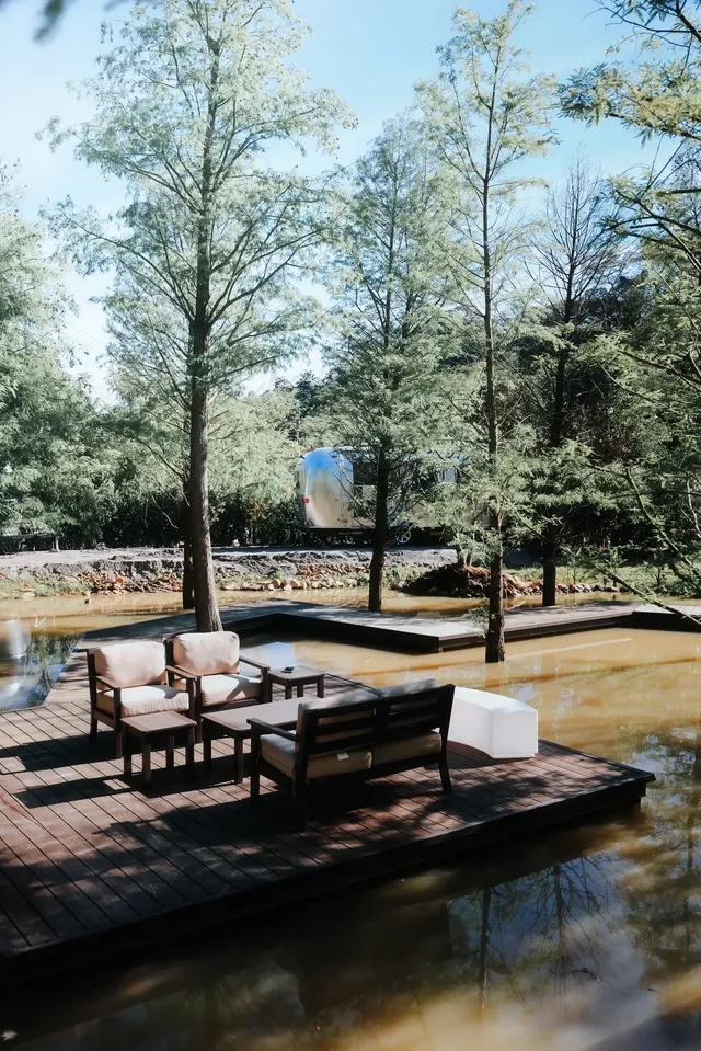 山Chill｜豪華星球帳、露營車一泊四食+體驗-【露營車】Airsteam露營車-3