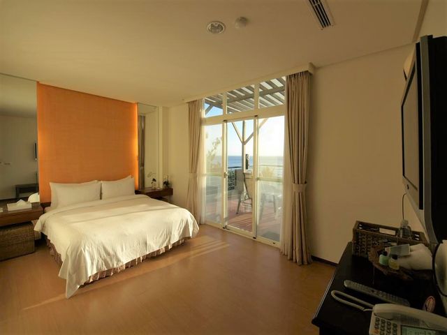 Kenting Love Sea 126 style travel-Ocaen view room l Deluxe Seaview Double Room with Balcony-3
