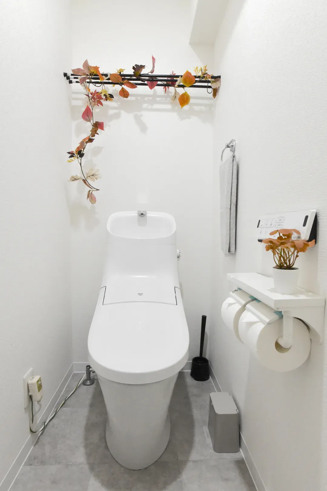 Cozy Apartment in Osaka’s Vibrant Naniwa District, 6-min walk from Sta., 1-4ppl, 40-in TV with Netflix