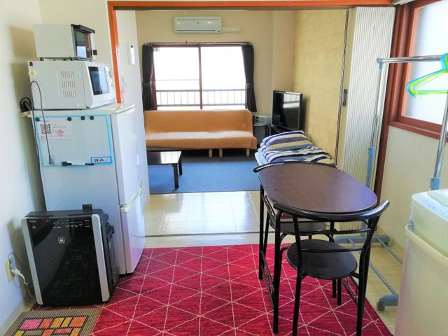 ALMAZ PLACE-# 205 Free wifi OK / park front / quiet room / parking possible (reservation system) / airport access good!-1