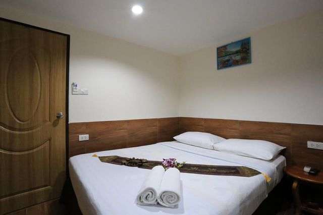Bed Room Budget Room