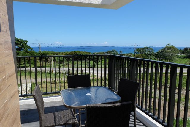 Moonlit Seaview Homestay-Ocean view room l Deluxe and Room View Family Room-6