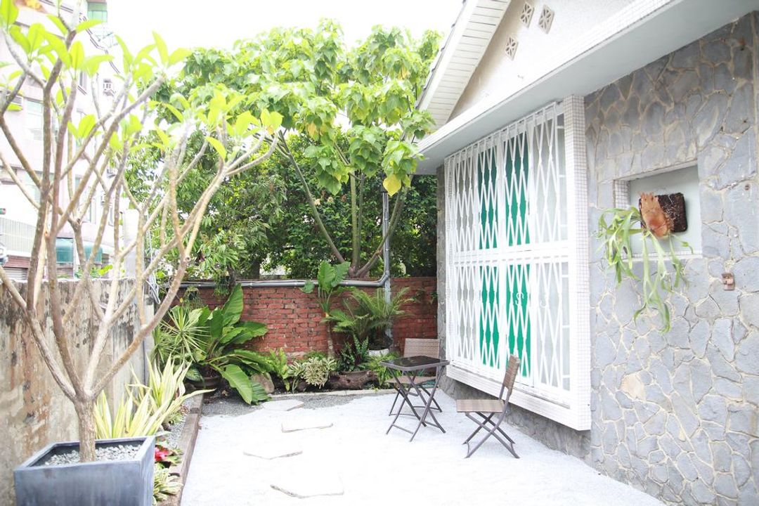 맥아더 베드 앤 브랙퍼스트  (MacArthur Bed and Breakfast)