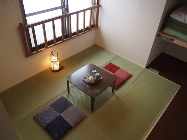 素居旅館-三人日式間 公用衛浴-8