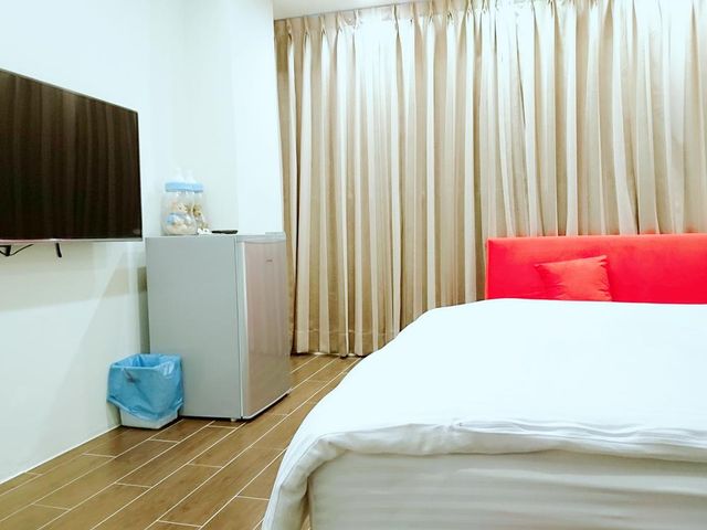 펑 클랜 베어 홈  (Feng clan bear home)-(Cozy 2 person room) Taichung Fengjia New Daily Rental Suite/Accommodation/B&B-1