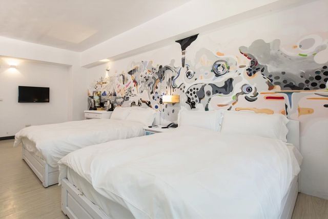 Mido Hotel Taitung City-Family quadruple room-1