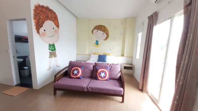 Super affordable B&B Style Pavilion-Laughing double room-3