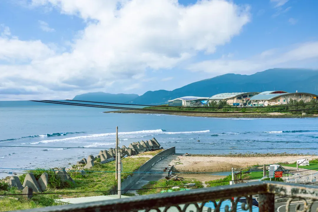 墾丁後灣 南法風情海景民宿｜近海洋生物博物館