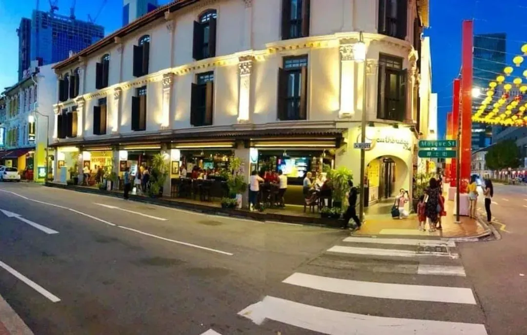 桥南饭店