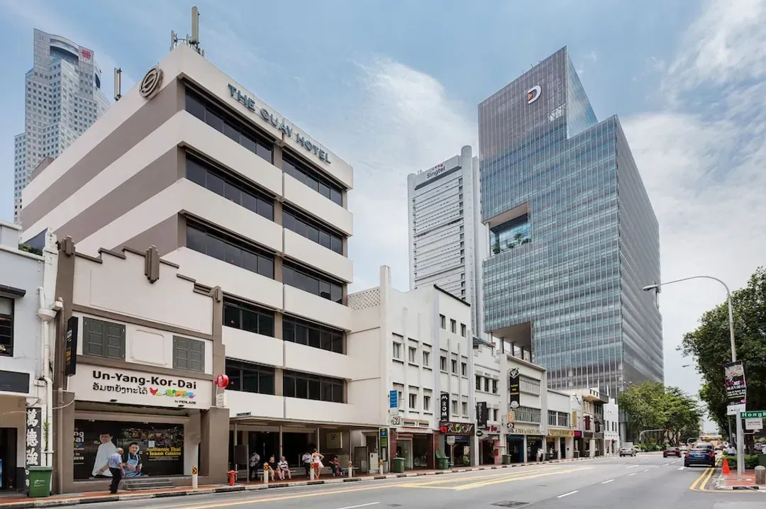 碼頭飯店 (SG Clean)