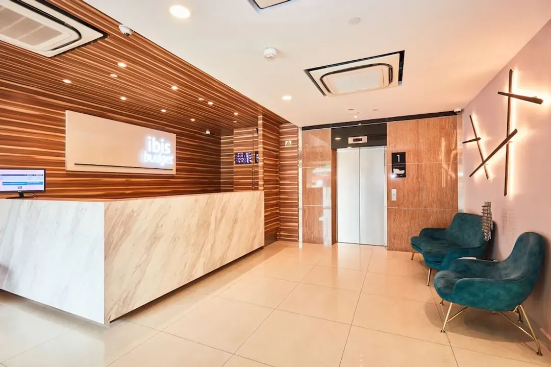 新加坡水晶宜必思快捷饭店