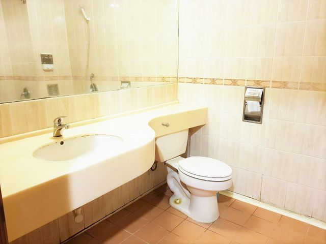 Zhiben Fuye Hotel-Deluxe family room-4
