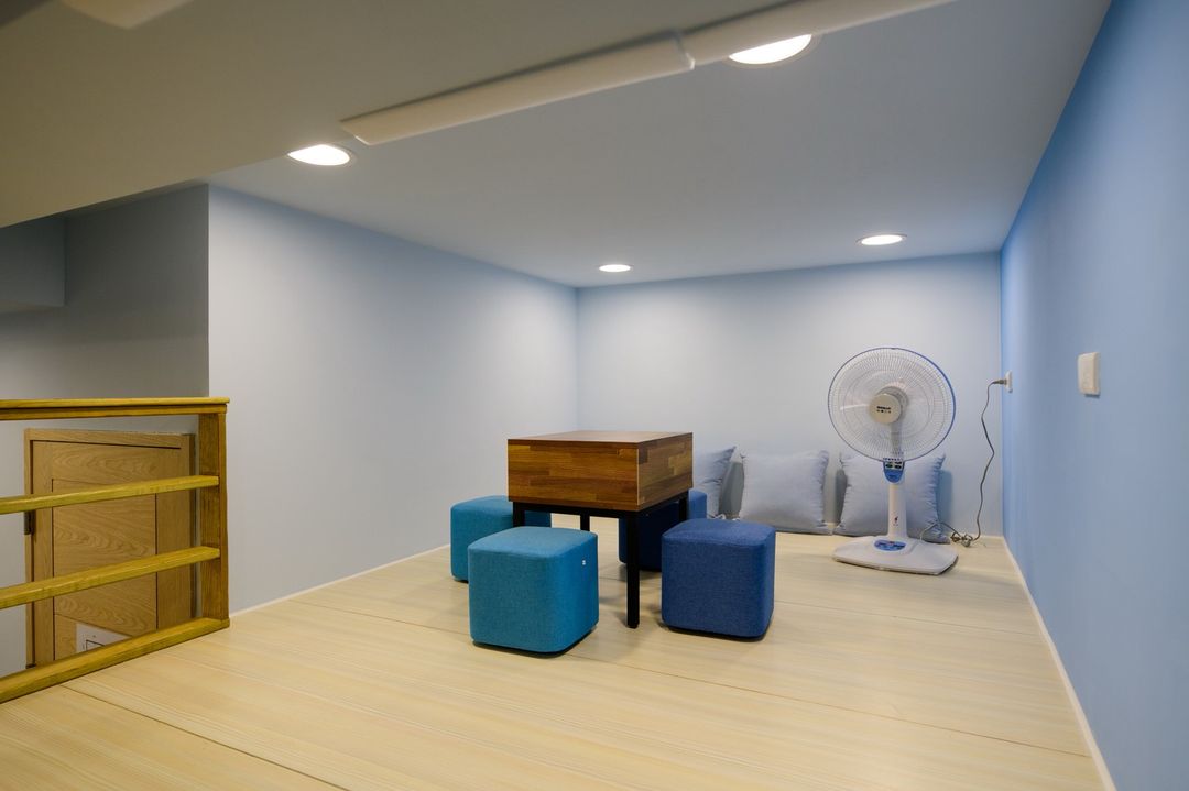 Summer Sea Hostel