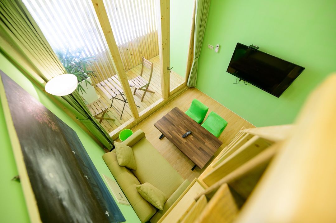 Summer Sea Hostel