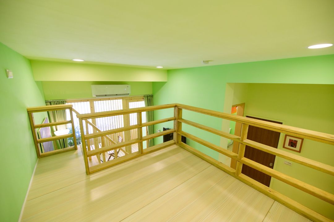 Summer Sea Hostel