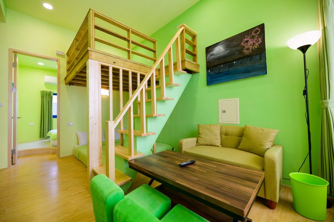 Summer Sea Hostel