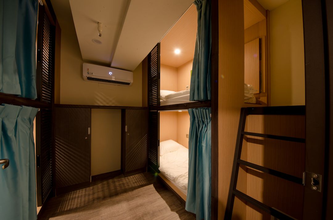 루샤 호스텔  (Loosha Hostel)