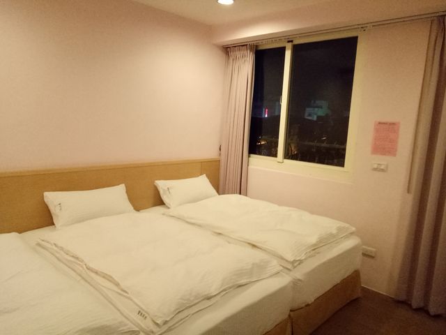 寶雅商務旅店｜近東大門夜市-三人房(三單床)-4