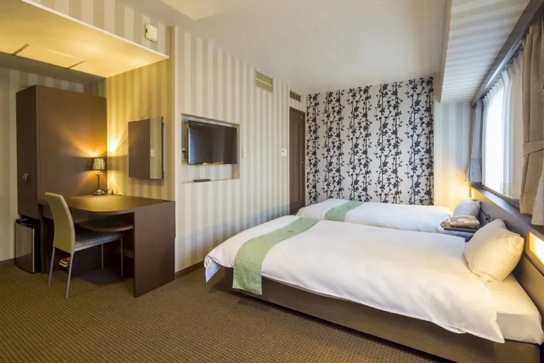 New Osaka Hotel